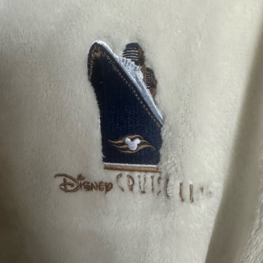 Disney Cruise Line Robe - Picture 4 of 5